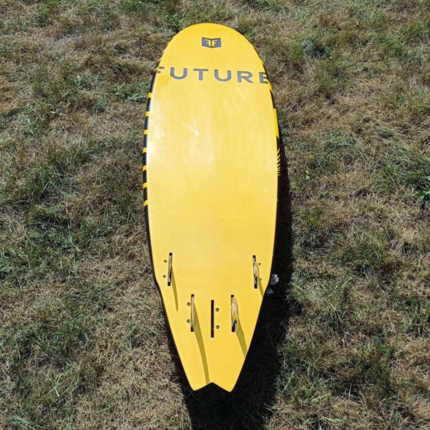 Future Fly Yellow Fish 97Lused)